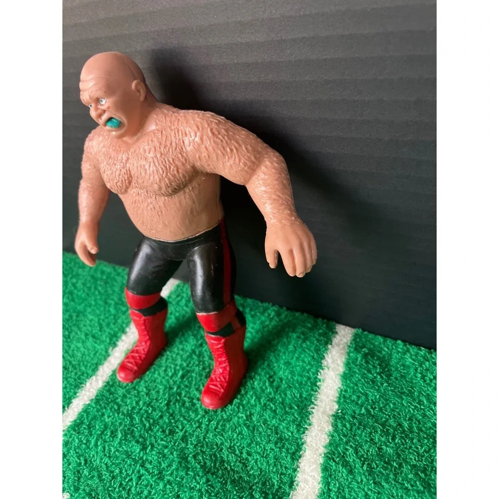 Vintage 1985 LJN WWF George The Animal Steele Wrestling Action Figure Rubber 8in